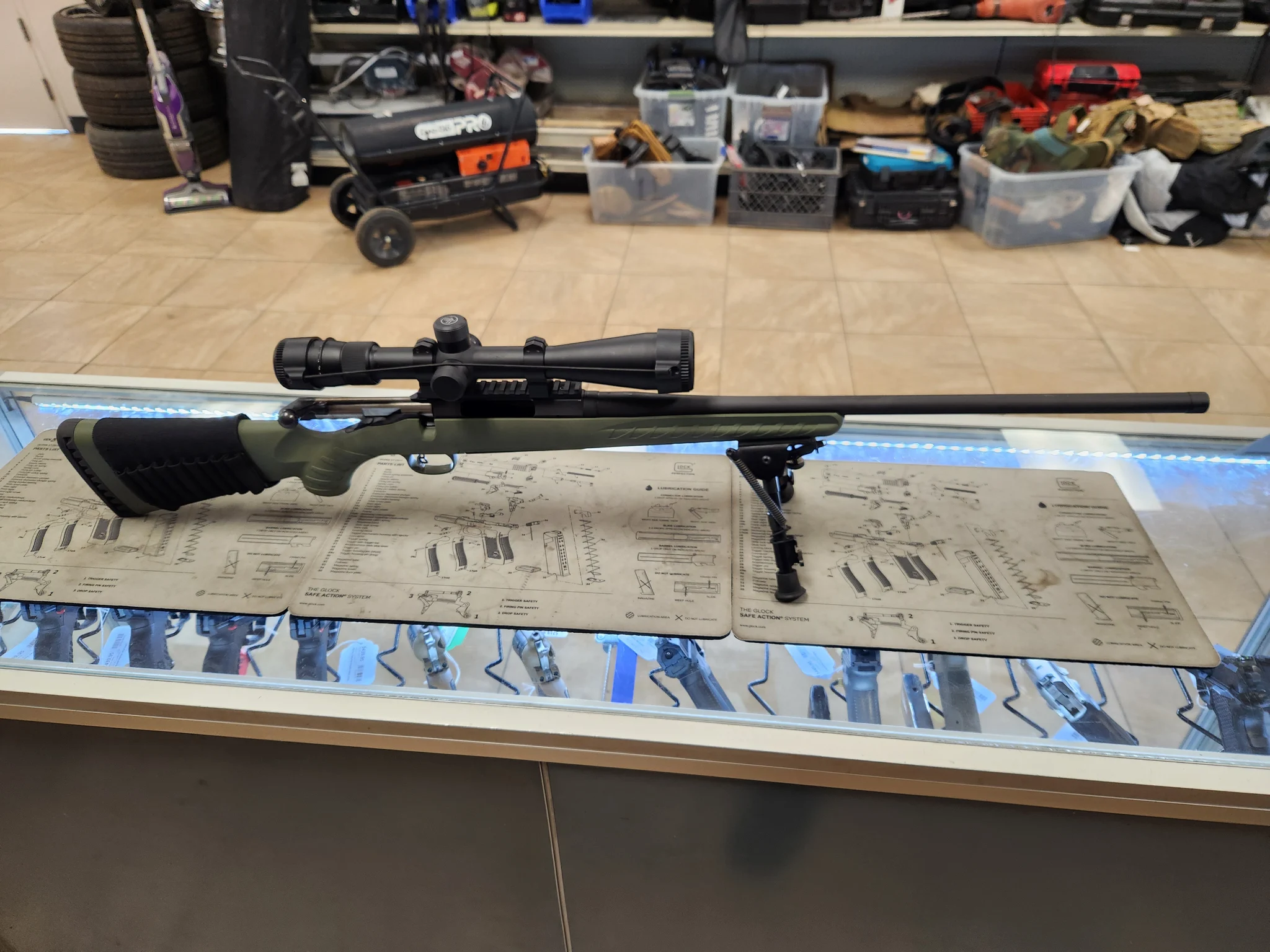 RUGER AMERICAN RIFLE PREDATOR (Used)