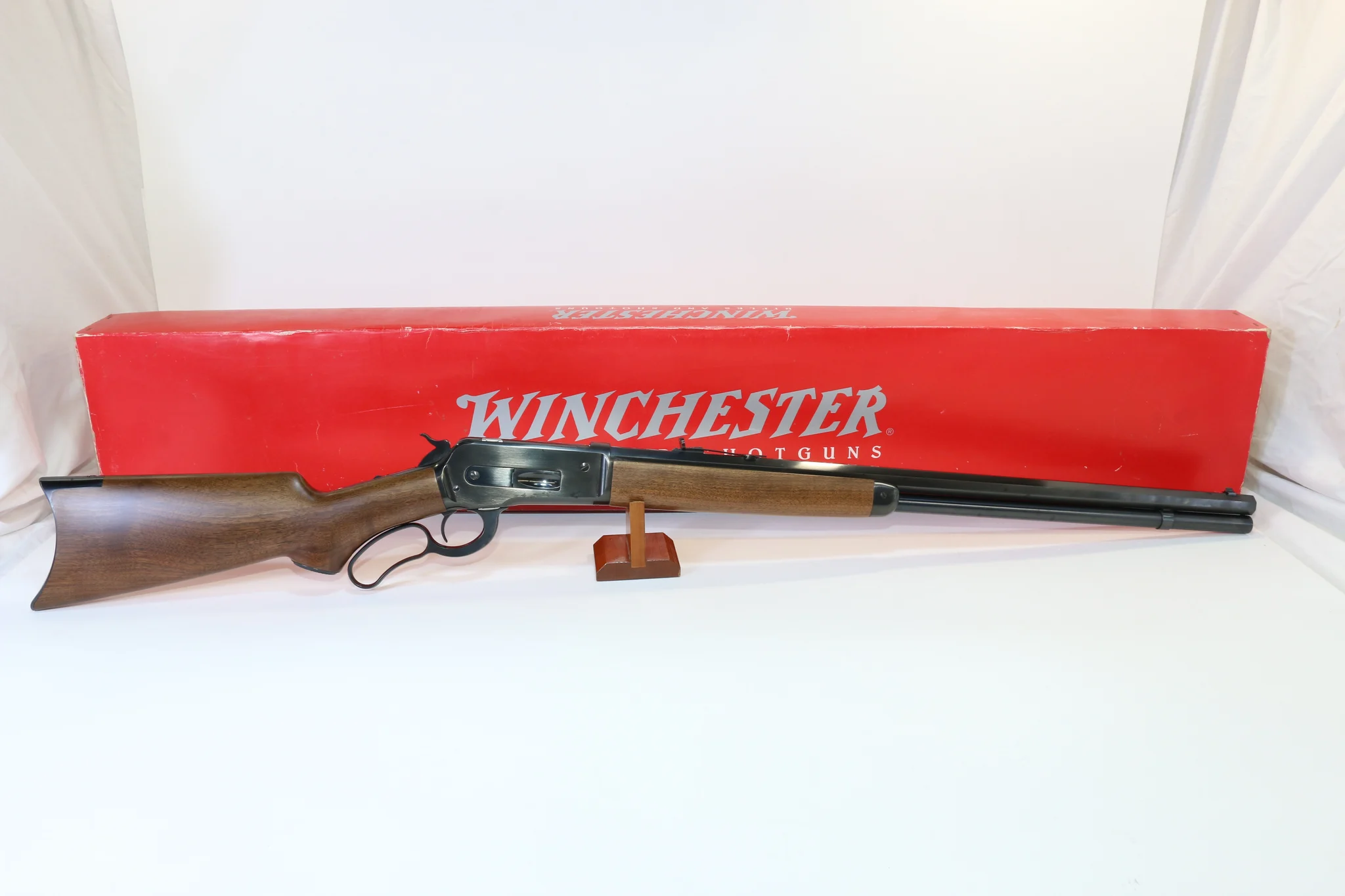 WINCHESTER 1886 (Used)