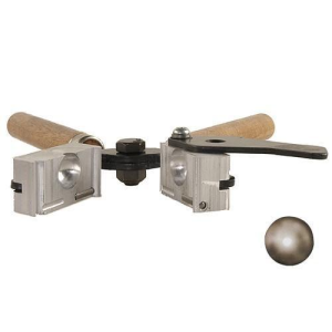 Lee Round Ball Mould - Single Cavity (Handles Included) .690" 493.14 gr
