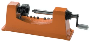 LYMAN CASE TRIMMER WITH - CARBIDE CUTTER 9 PILOTS