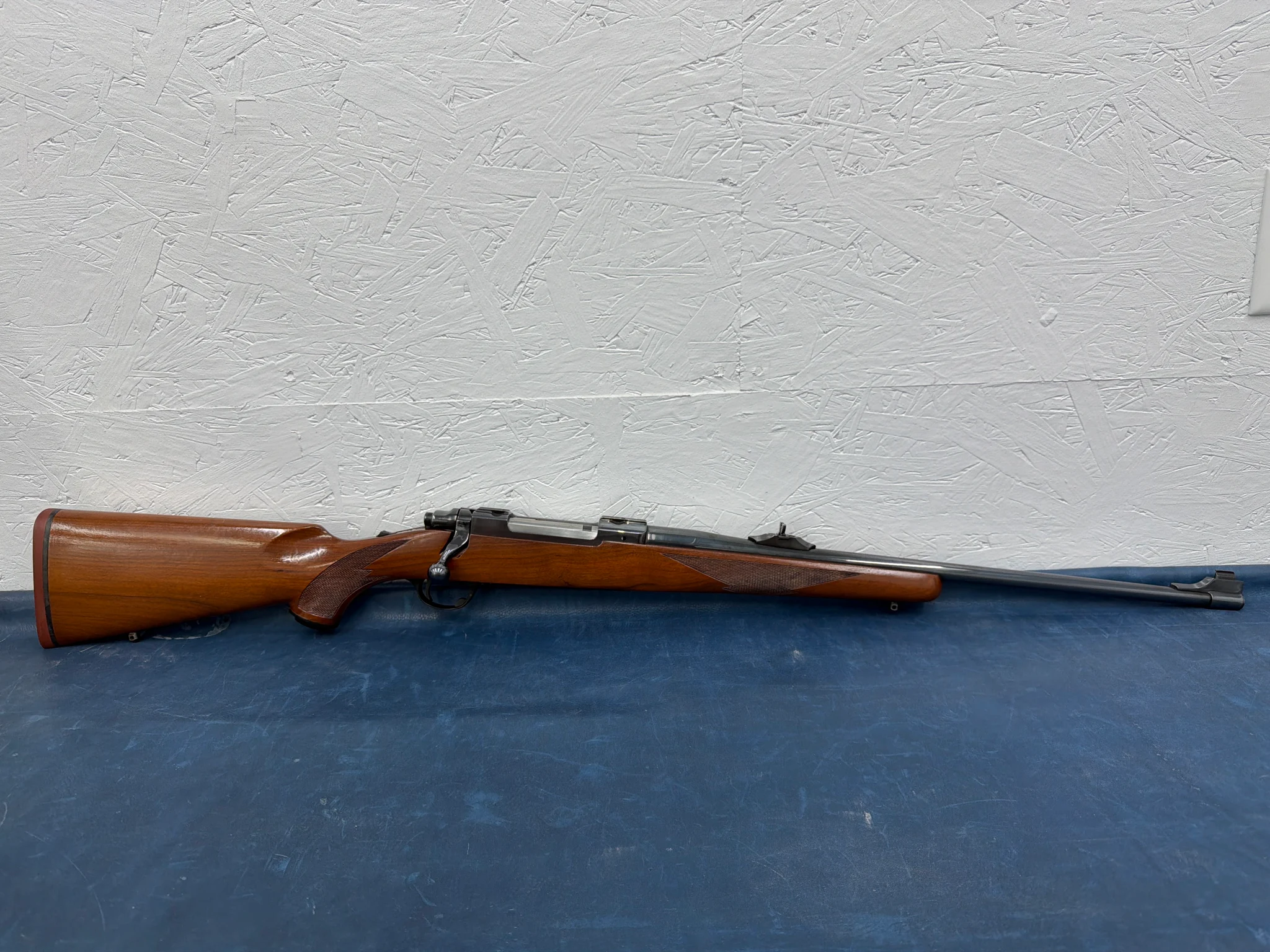 RUGER m-77 (Used)