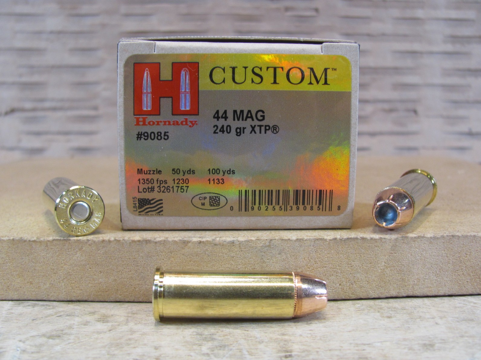 20 Round Box – 44 Magnum 240 Grain XTP Hollow Point Hornady Ammo – 9085