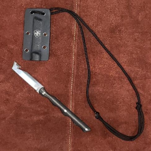 Templar-Knife Templar Neck Knife Black Powder D2 Tanto Silver