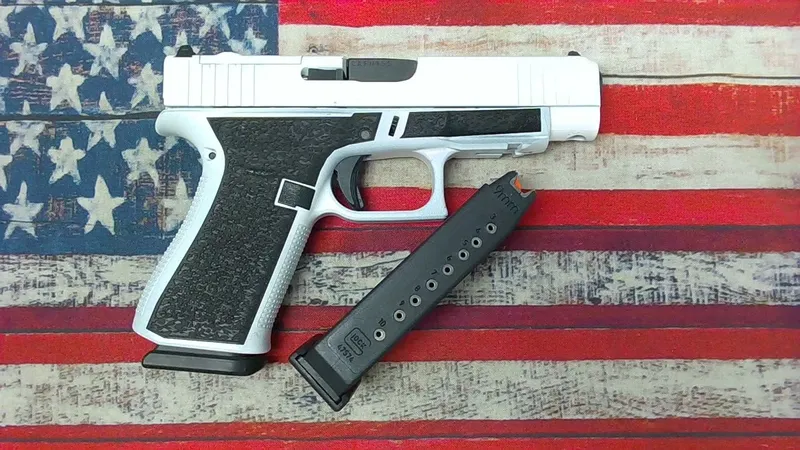 GLOCK 48 (GLPA4850201RMSW) (Used)