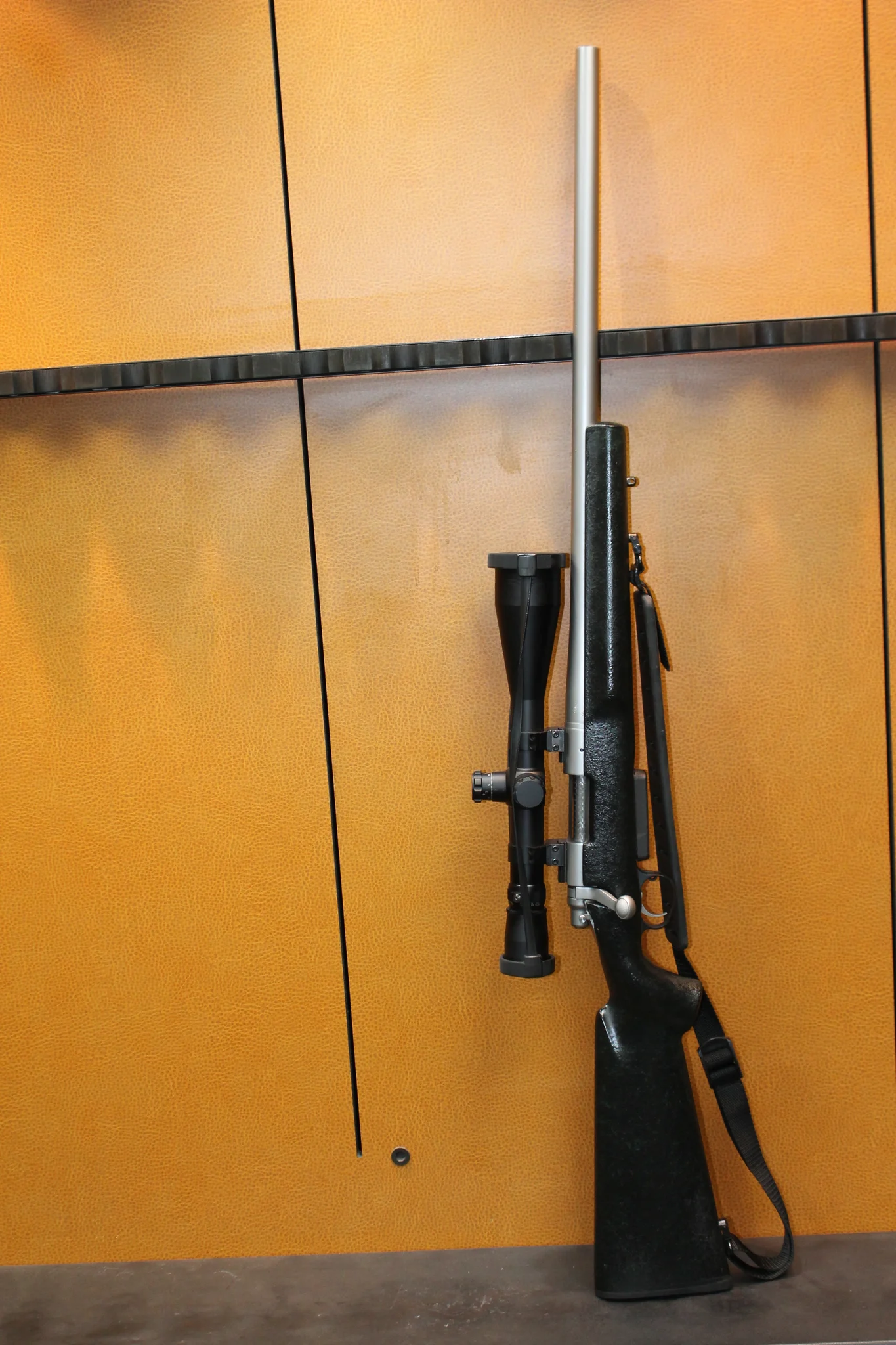REMINGTON 700 5-R (Used)
