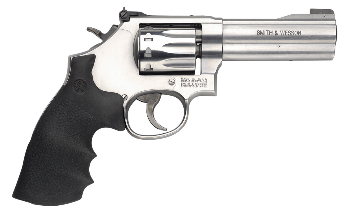 Smith & Wesson S&W 617 22LR DA 4SS 10RD AS