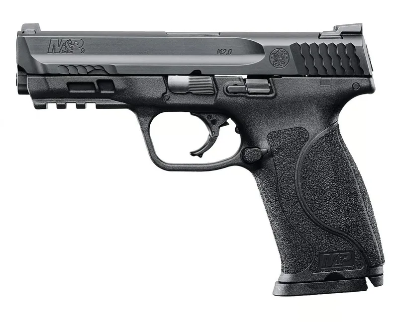 M&P 2.0 9MM 4.25 inch barrel 17 Rounds Black Night Sights 3 Magazines