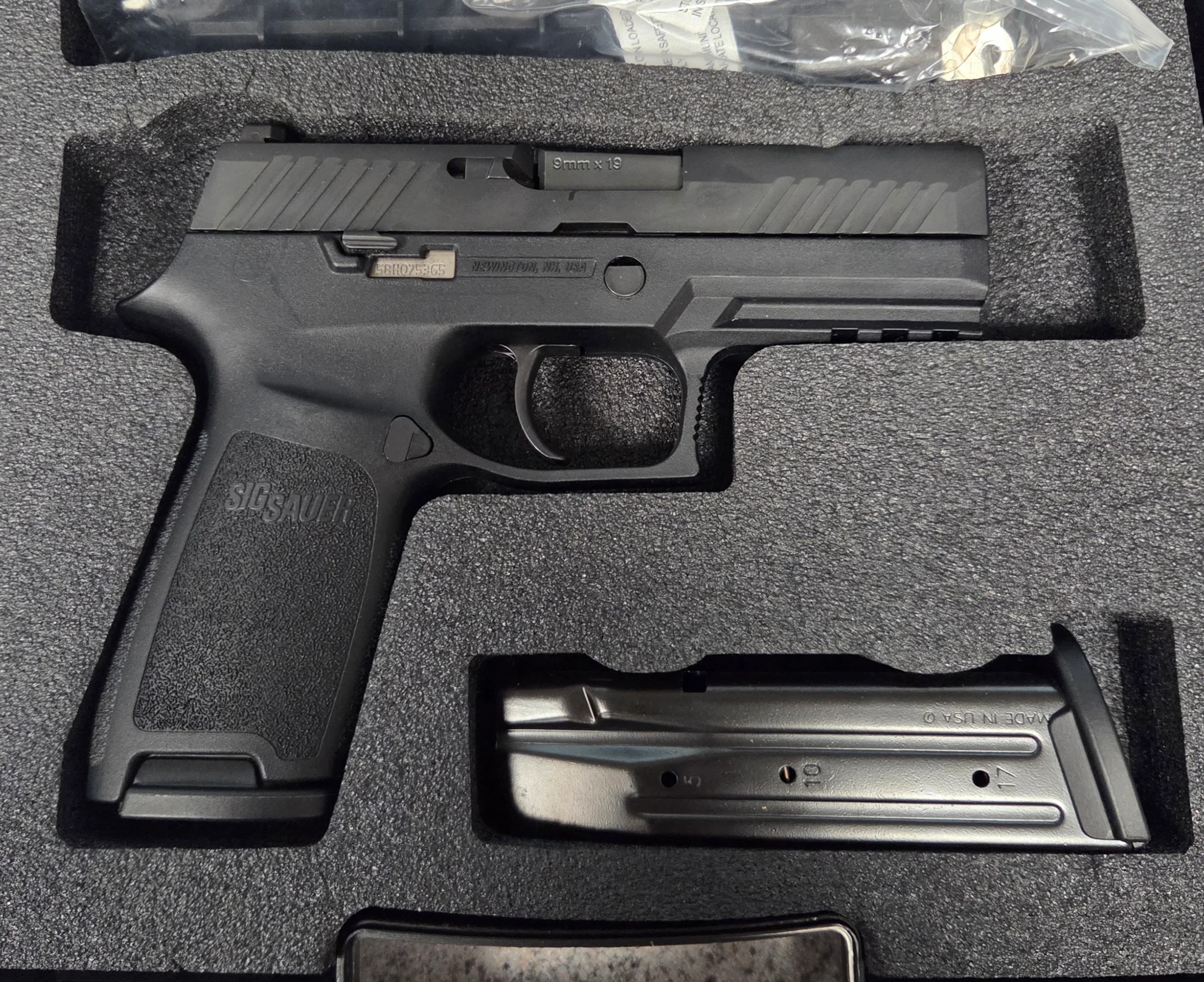 SIG SAUER P320 NITRON CARRY (Used)