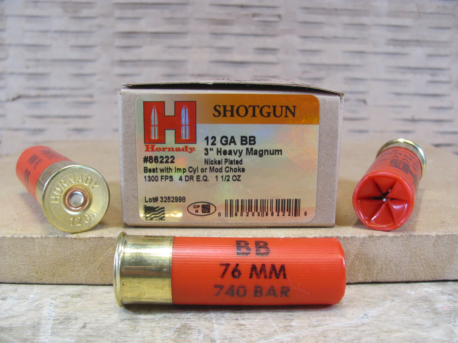 100 Round Case – 12 Gauge 3 Inch – 4 DR E.Q. – 1 1/2 Oz BB Shot Hornady Heavy Magnum Coyote Ammo – 86222