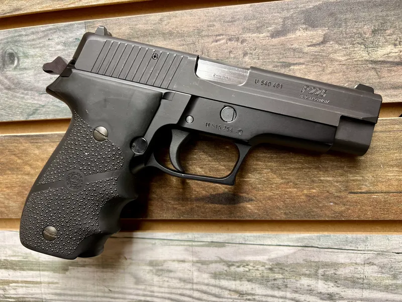 SIG SAUER P226 (Used)