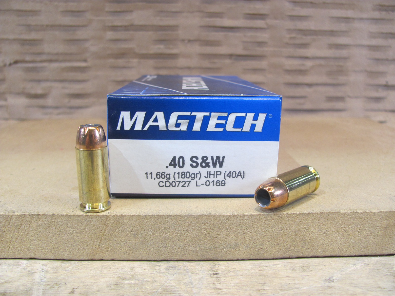 50 Round Box – 40 SW 180 Grain Jacketed Hollow Point Magtech Ammo – 40A