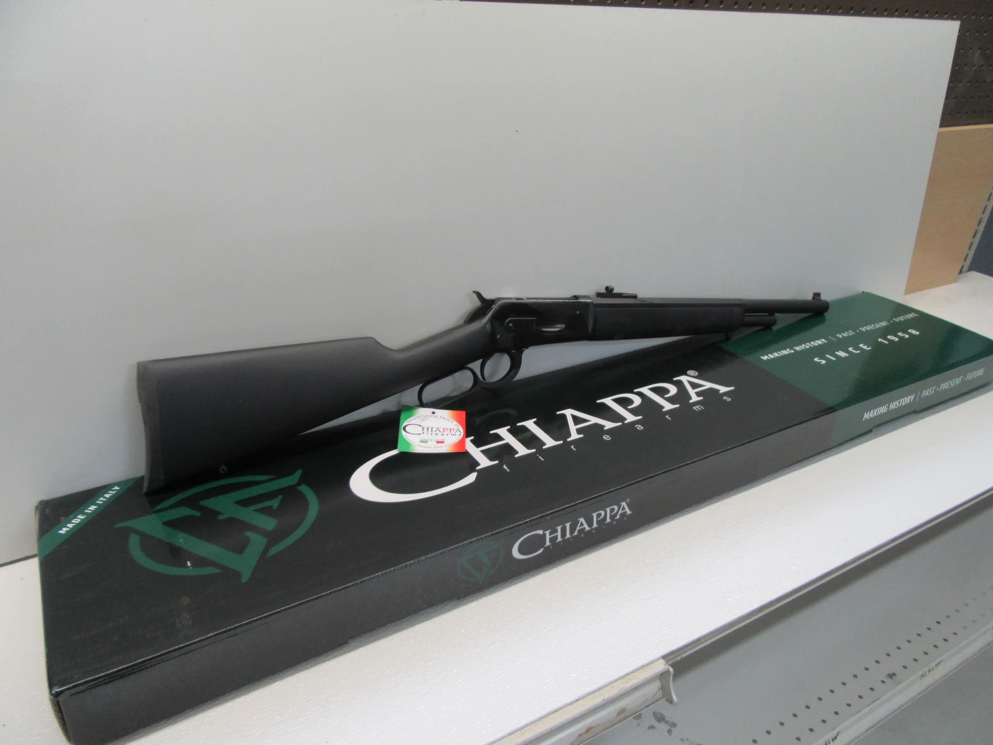 CHIAPPA FIREARMS 1886 KODIAK BLACK (Used)