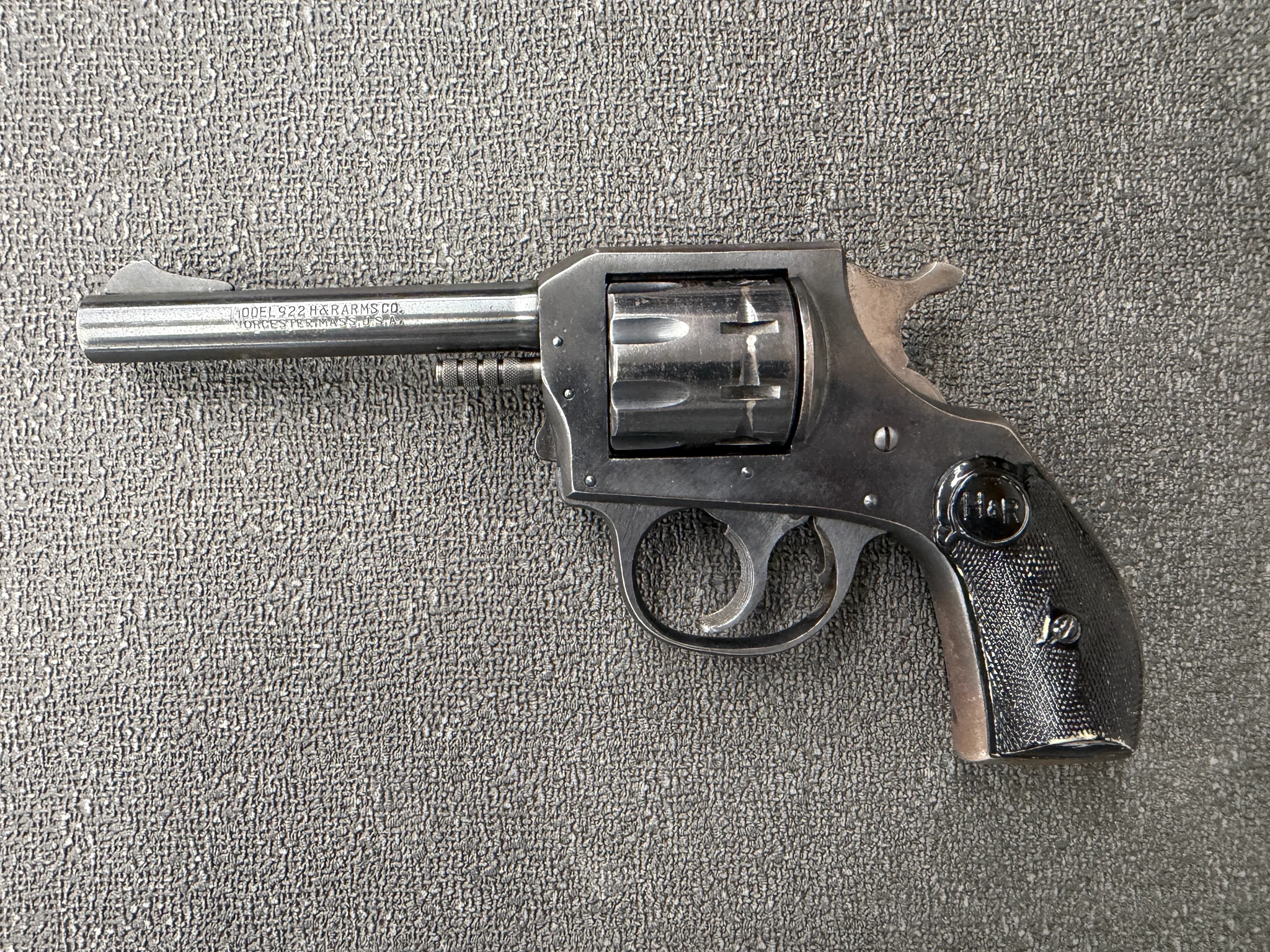 HARRINGTON & RICHARDSON 922 (Used)