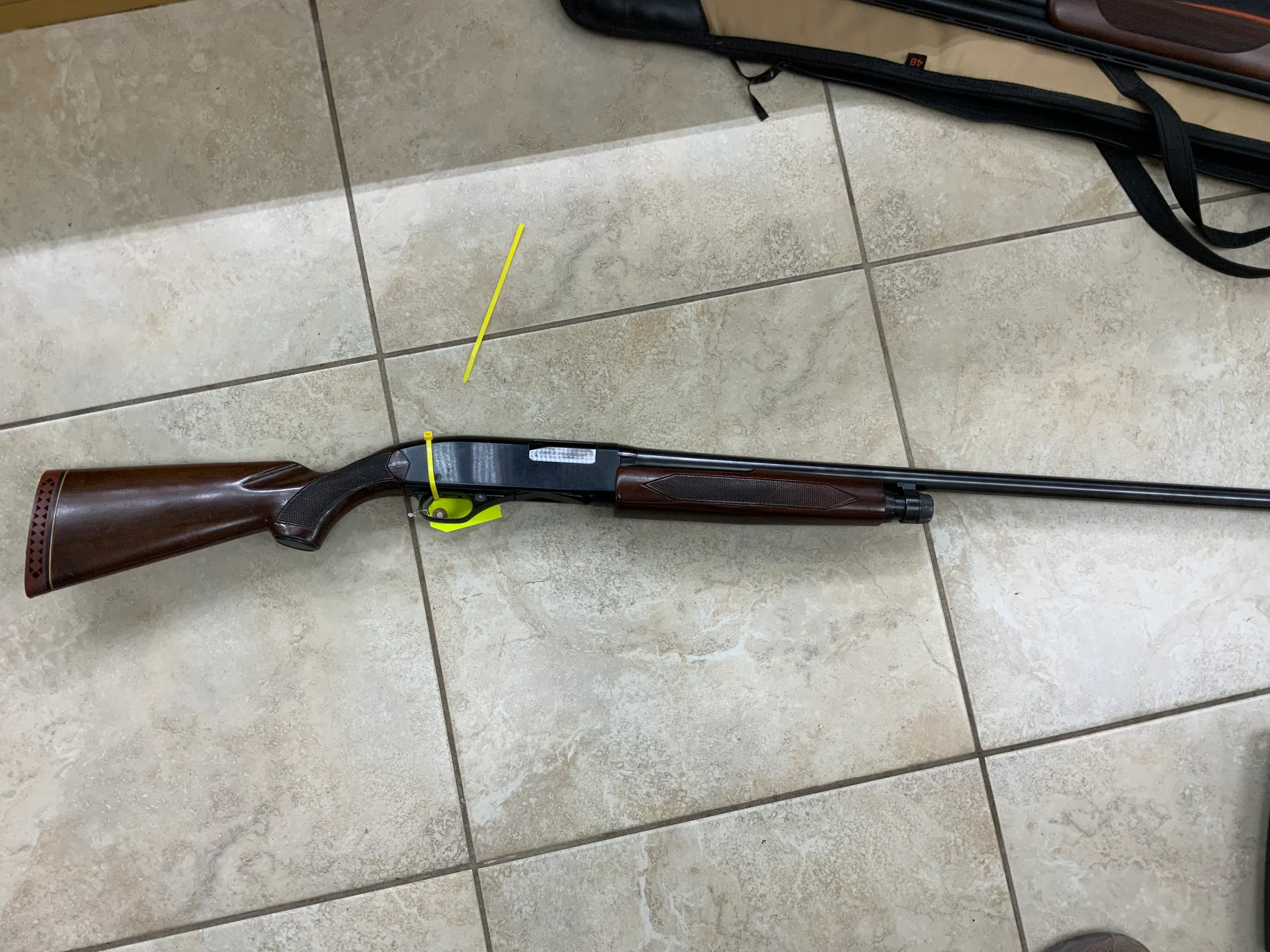 WINCHESTER 1200 (Used)