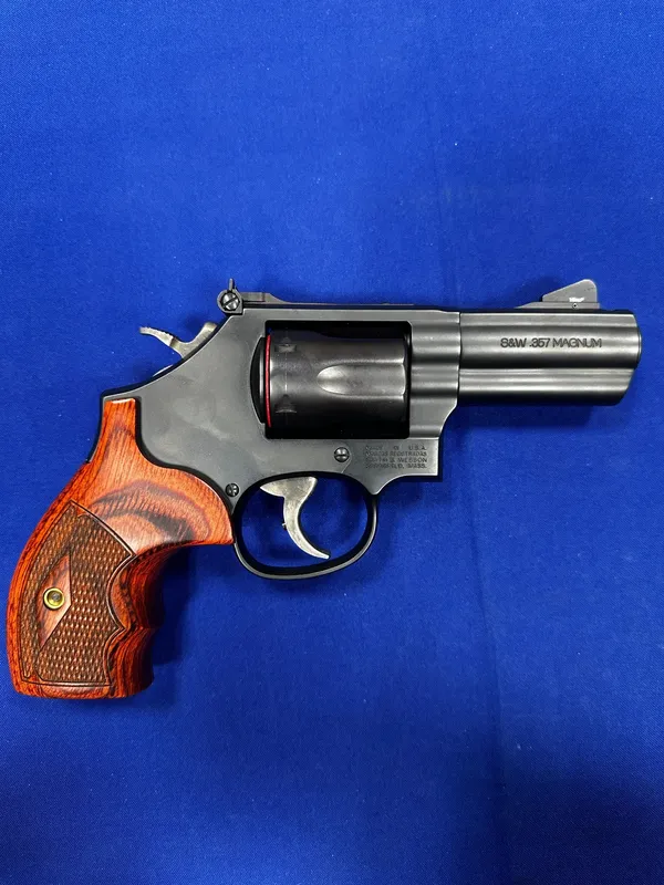 SMITH & WESSON Performance Center Model 19-9 Carry Comp (Used)