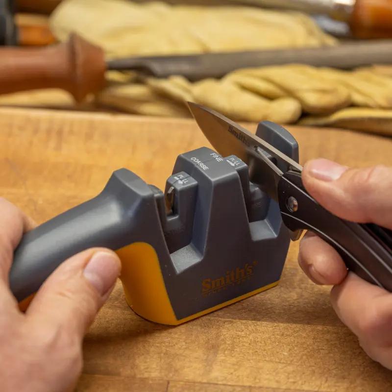 Smiths Pull-Thru Knife Sharpener