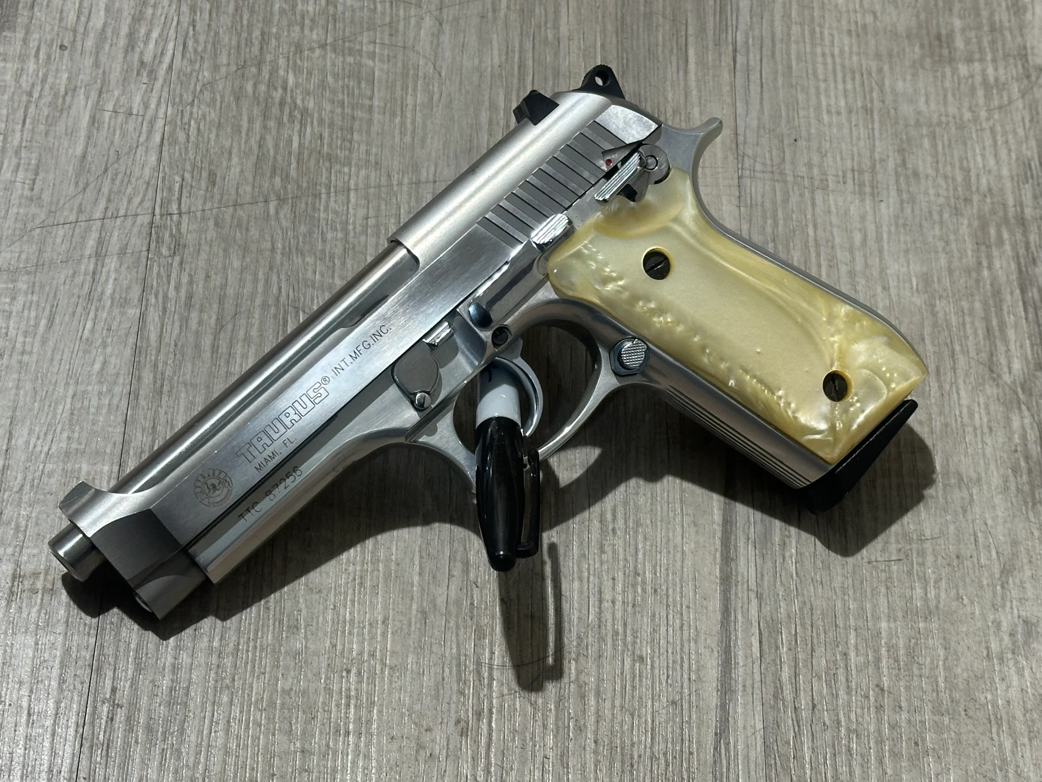 TAURUS PT92 AFS (Used)