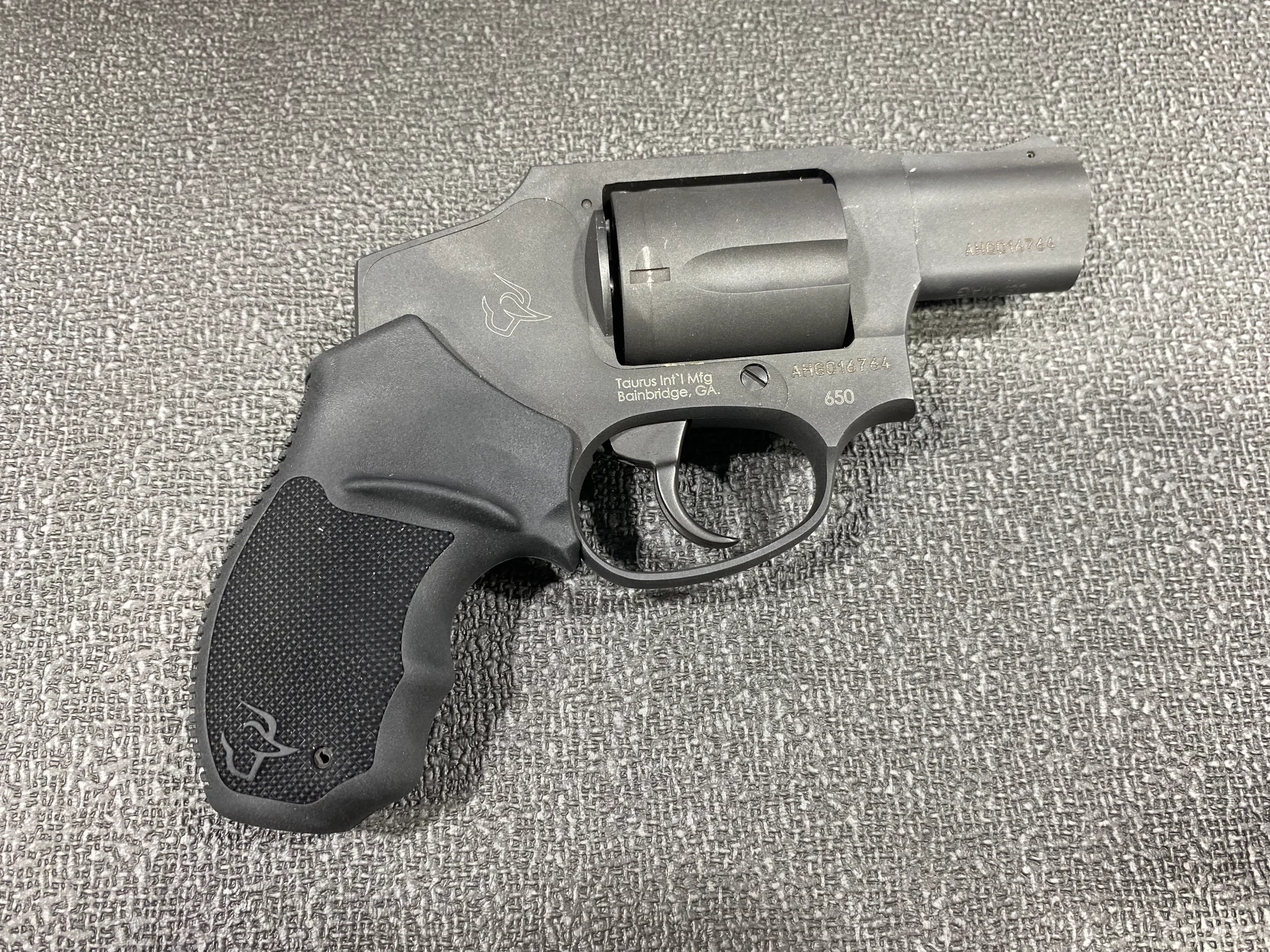 TAURUS 650 (Used)