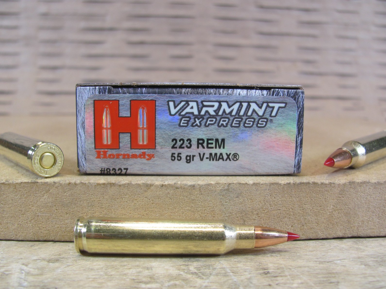 20 Round Box – 223 Rem 55 Grain V-max Hornady Varmint Express Ammo – 8327