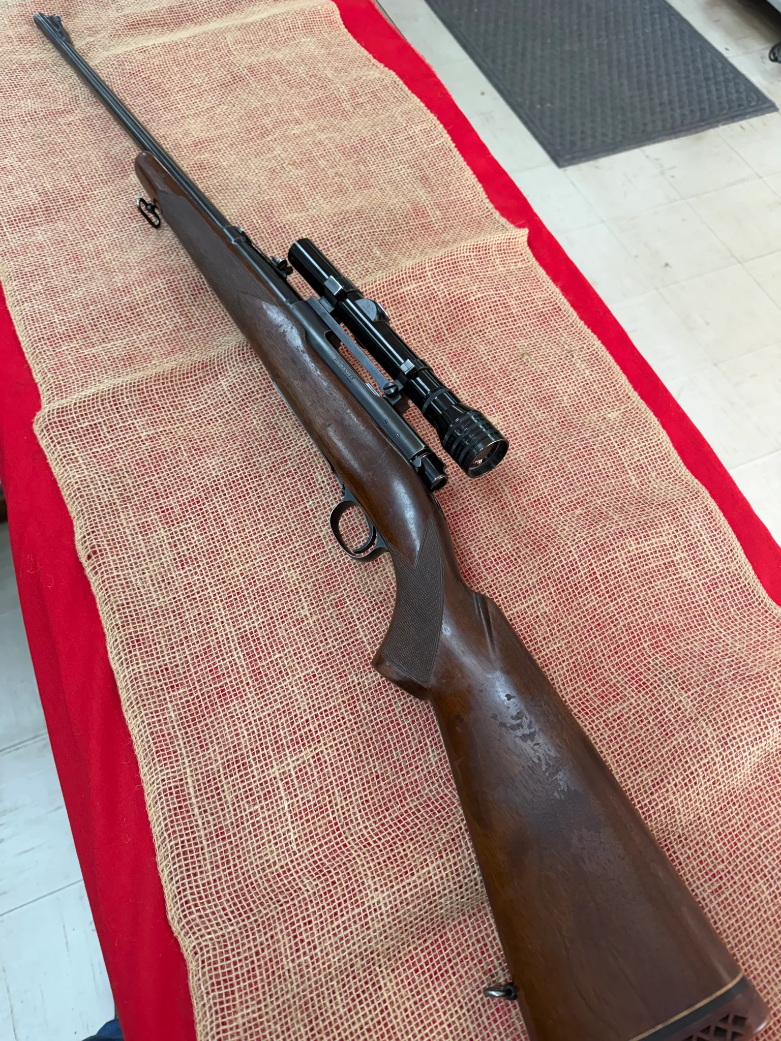 WINCHESTER 70 (Used)