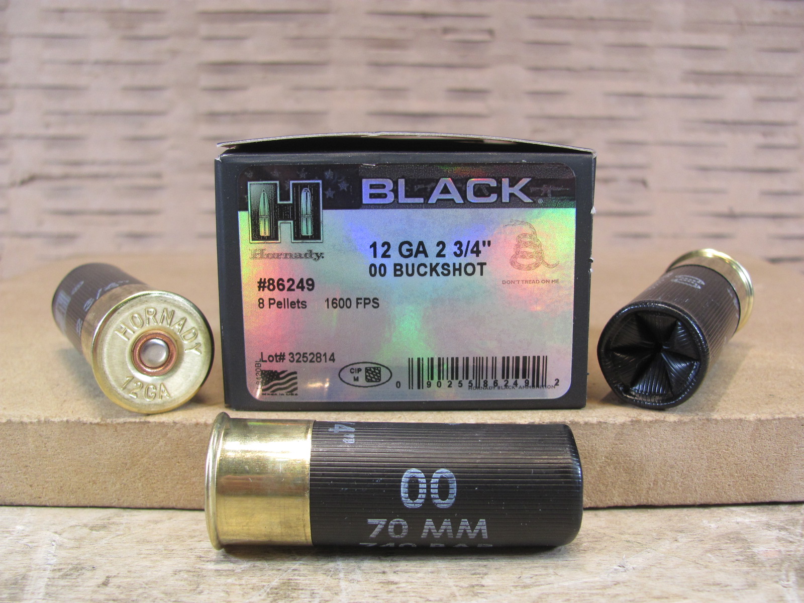 100 Round Case – 12 Gauge Hornady Black 2-3/4 Inch 00 Buckshot Ammo – 86249