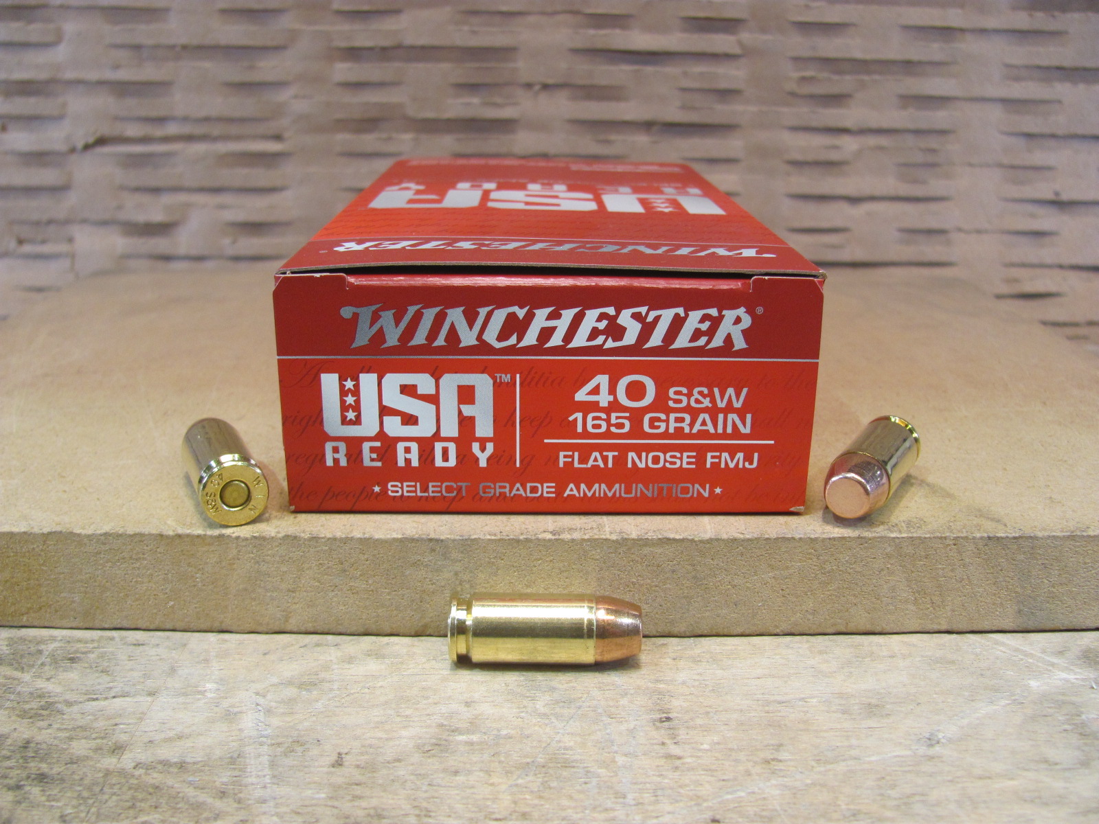 500 Round Case – 40 SW 165 Grain FMJ Flat Nose Winchester Ammo – RED40