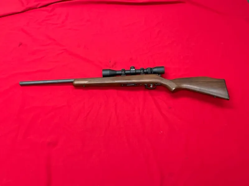 SAVAGE ARMS 93R17 (Used)