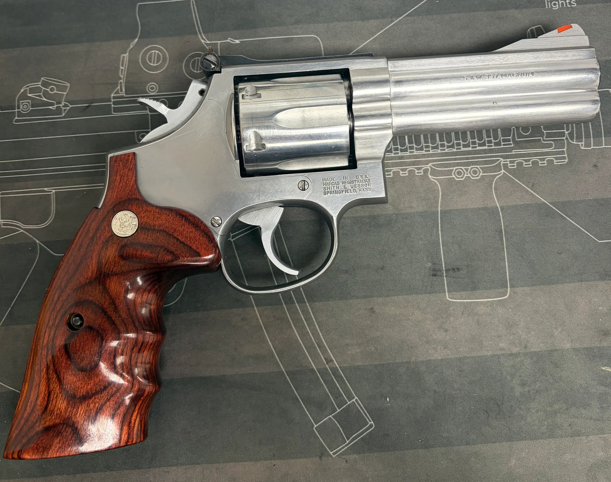 SMITH & WESSON 686-1 (Used)