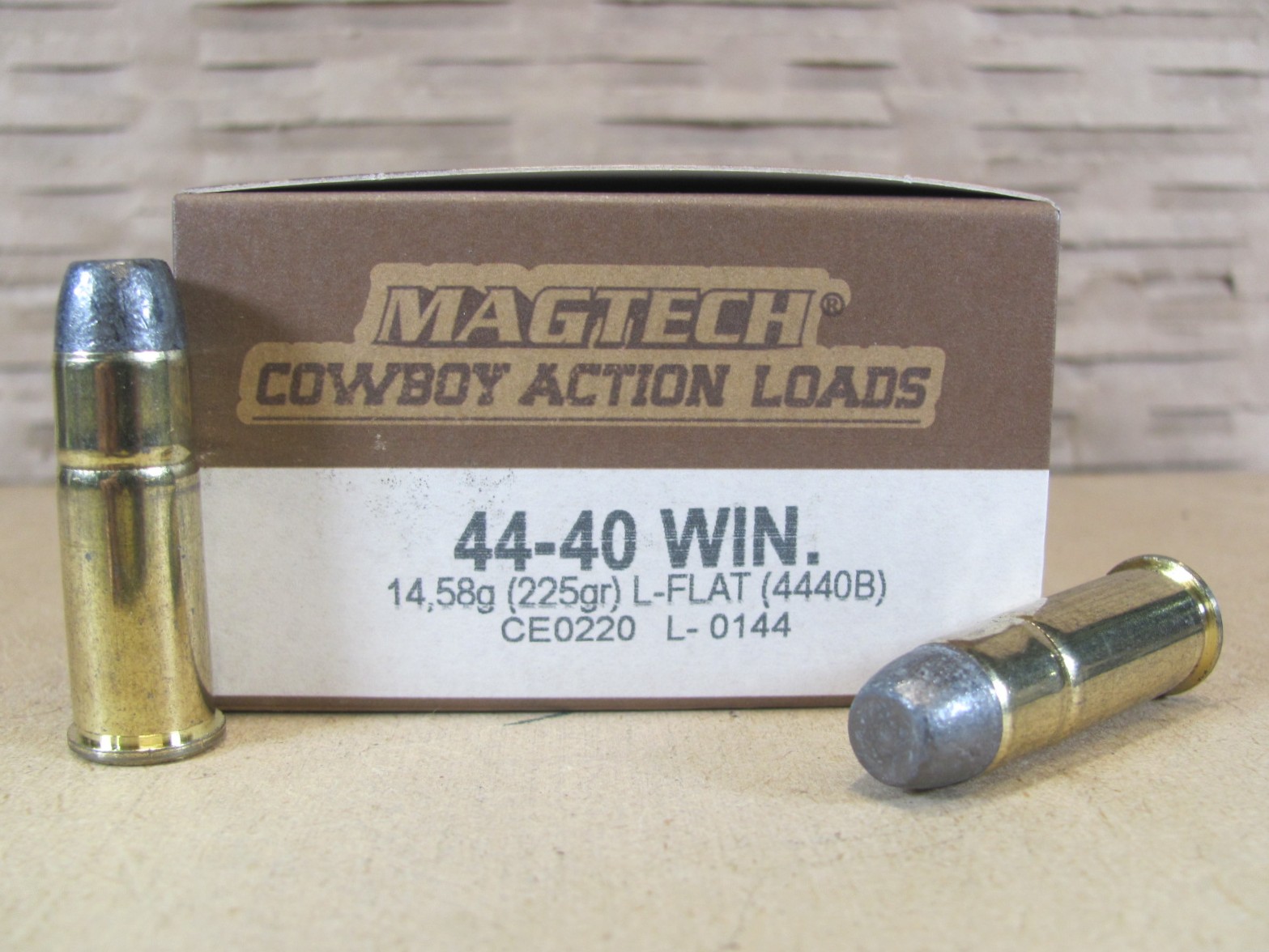50 Round Box – 44-40 Win 225 Grain Lead Flat Nose Ammo by Magtech – 4440B