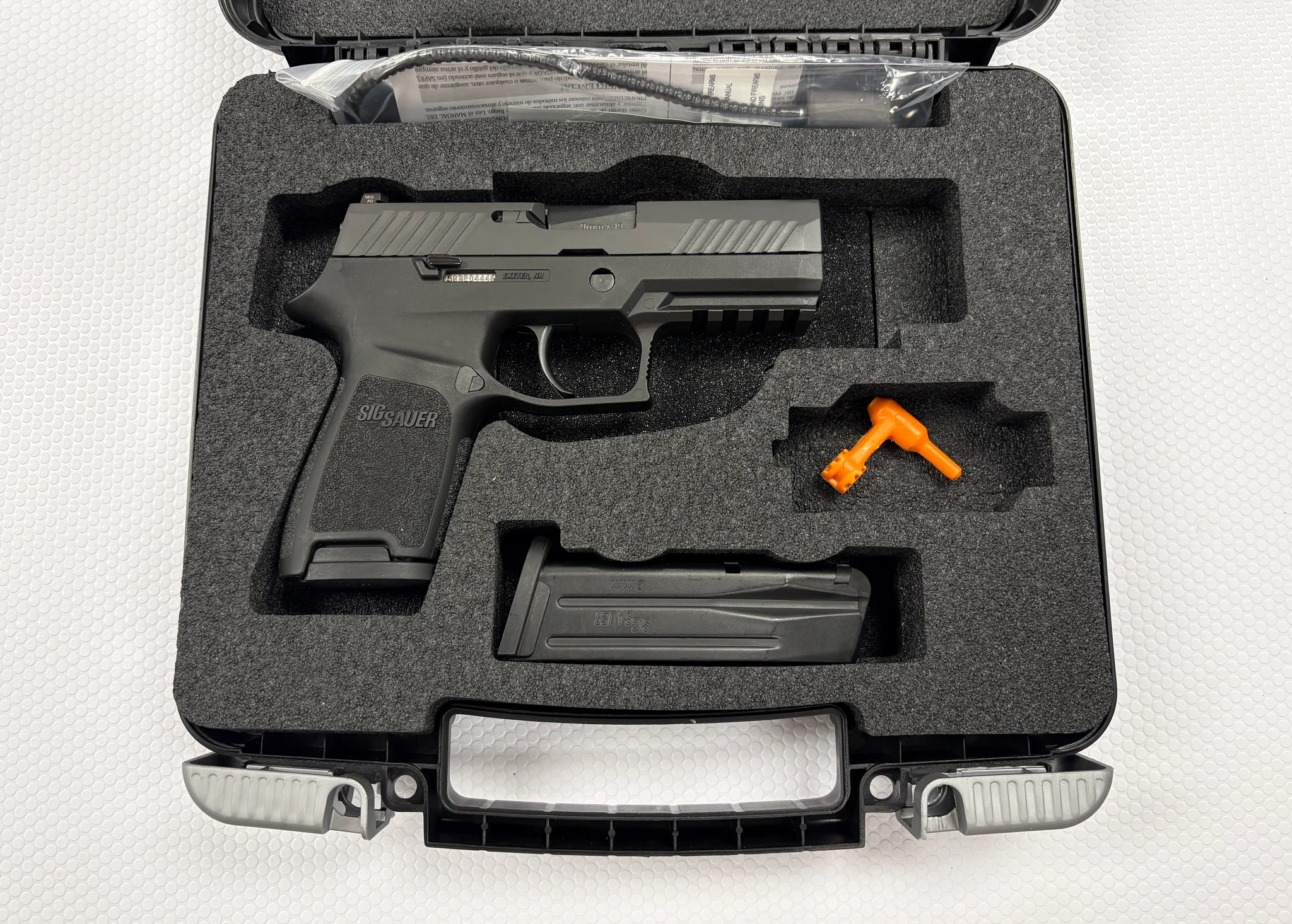 SIG SAUER P320 NITRON COMPACT (Used)