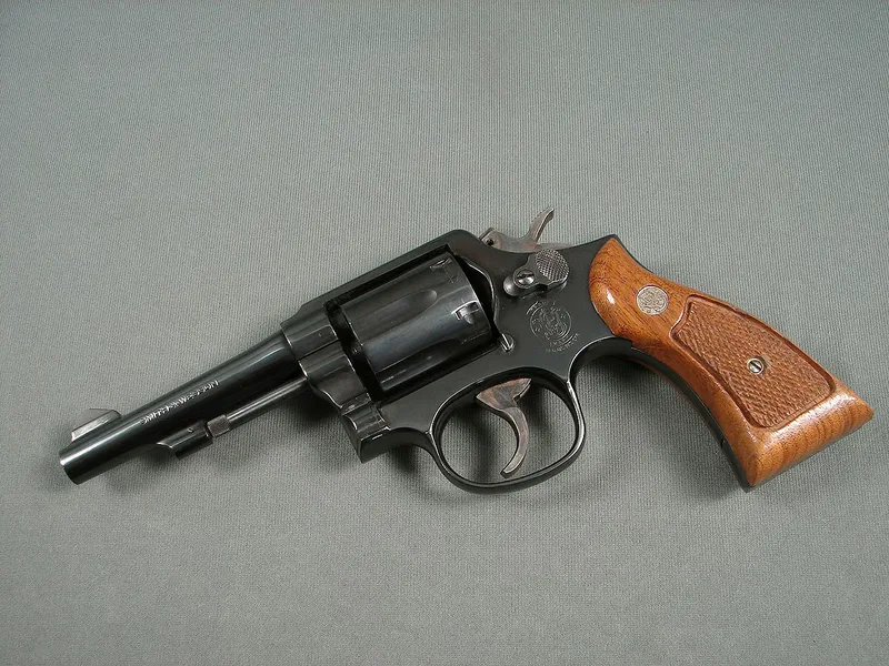 SMITH & WESSON 10-7 (Used)