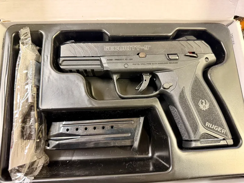 RUGER SECURITY 9 (Used)