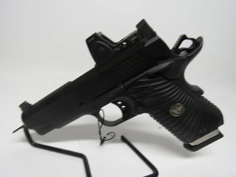WILSON COMBAT Xtac (Used)
