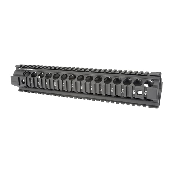 Midwest Industries Gen2 Two Piece Free Float Handguard, Rifle Length,  Black ‒ MCTAR-22G2