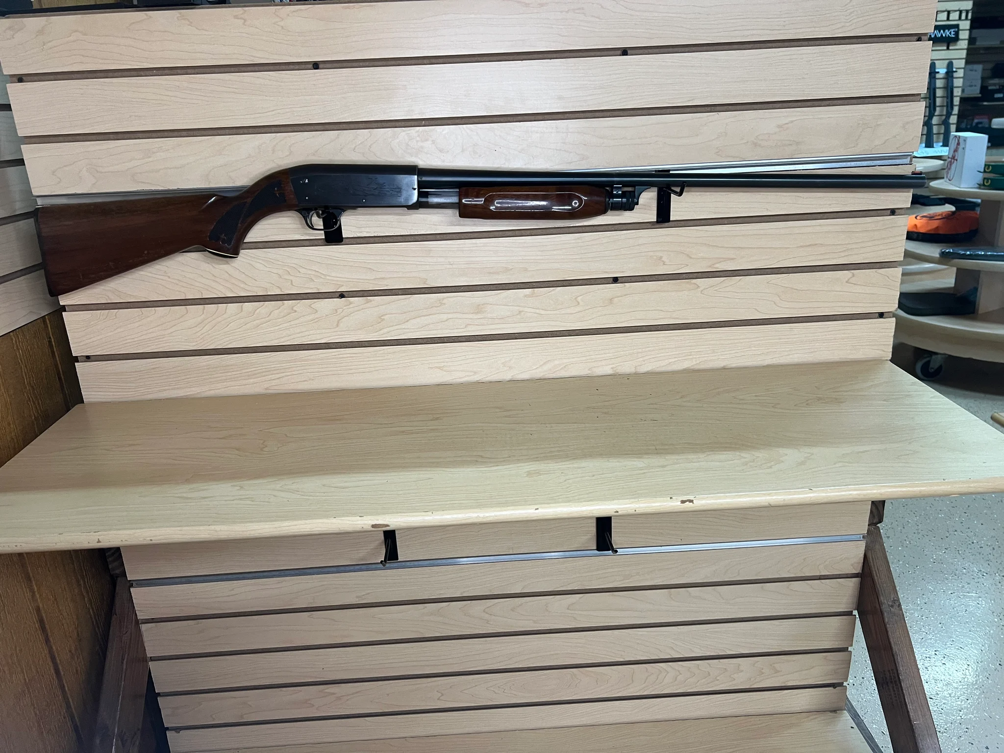 ITHACA GUN COMPANY MODEL 37 FEATHERLIGHT (Used)
