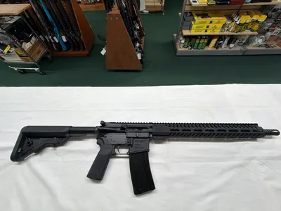 RADICAL FIREARMS RF-15 (Used)