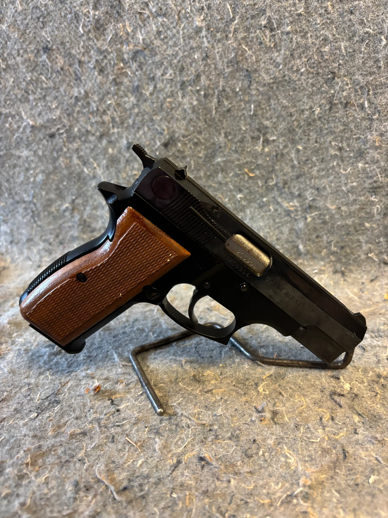 FEG B9R (Used)