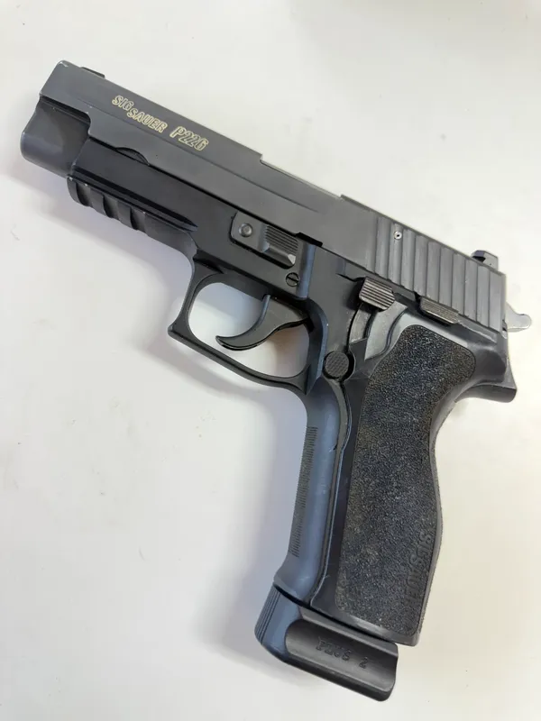 SIG SAUER P226 (Used)
