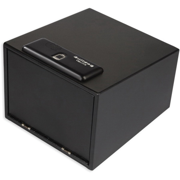 Bulldog Cases Magnum Biometric Pistol Vault w/ Shelf, Black - BD4040B