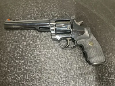 DAN WESSON FIREARMS 15-2 (Used)