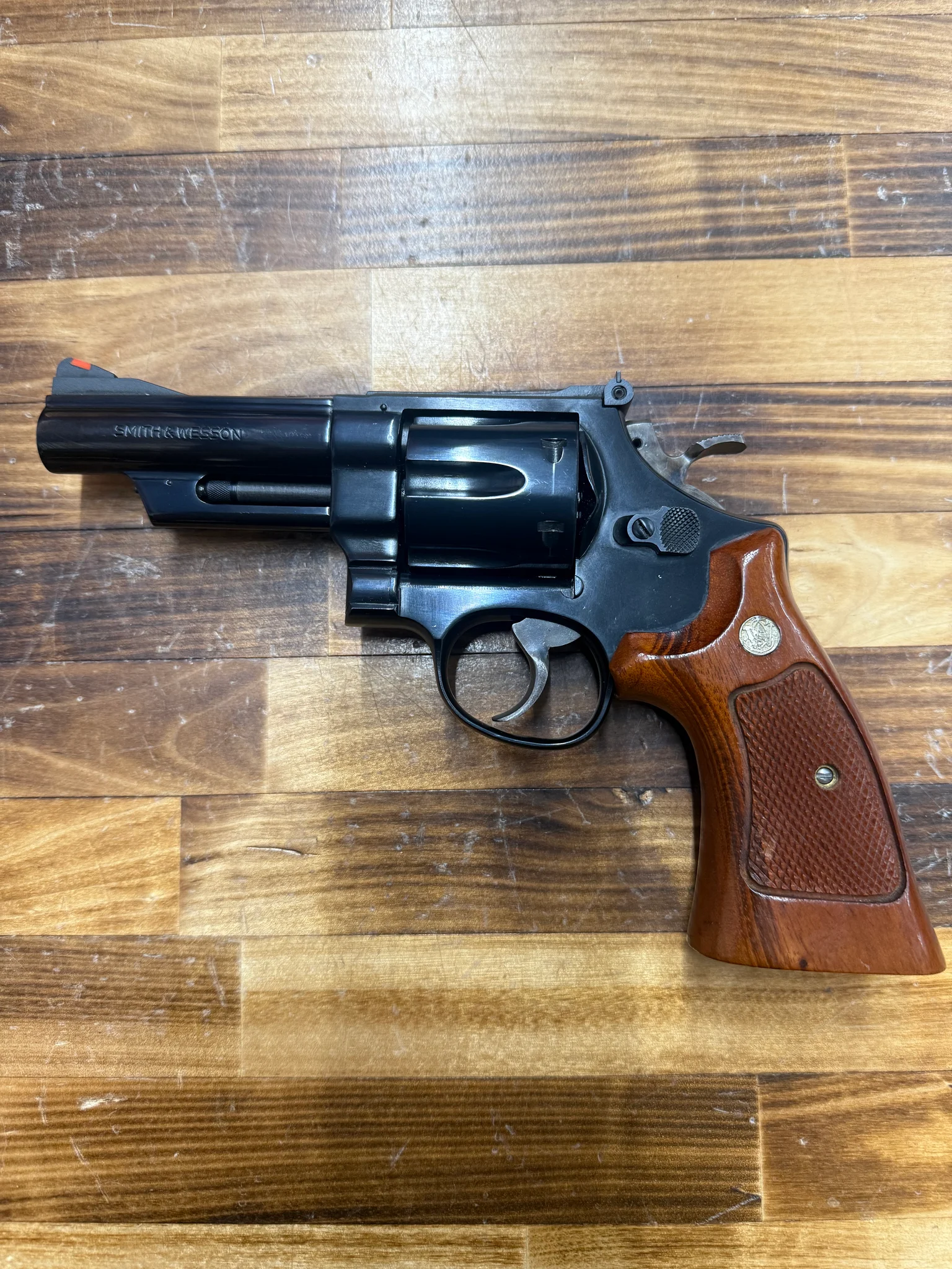 SMITH & WESSON Model 29-2 (Used)