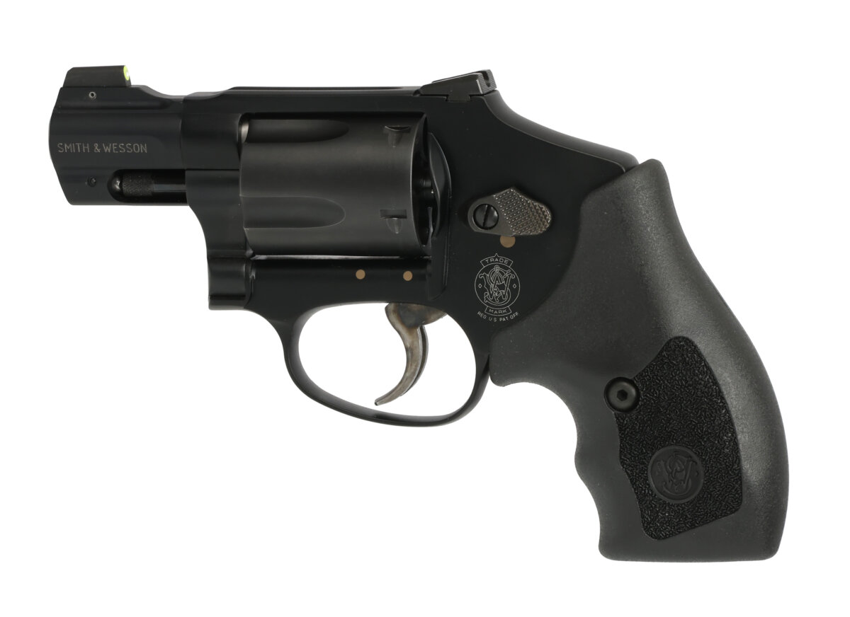 Smith and Wesson 442UC 38SPL 1-7/8" 5RD NS BLK ULTIMATE CARRY/RUBBER UC GRIPS