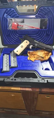 DAN WESSON VALOR (Used)