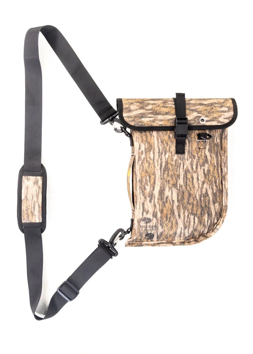 Dry Pocket Waterproof Utility Pack, Bottomland Camo - 1183