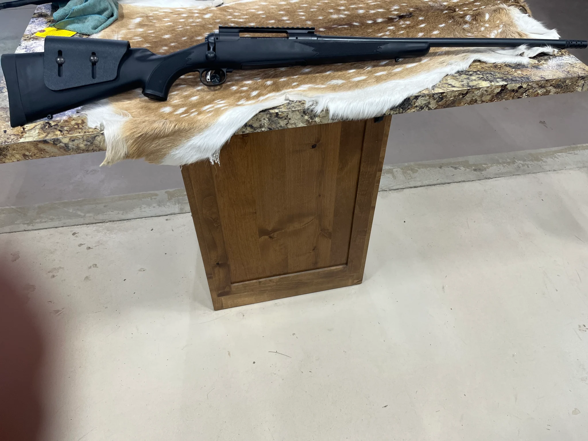 SAVAGE ARMS 111 LONG RANGE HUNTER (Used)