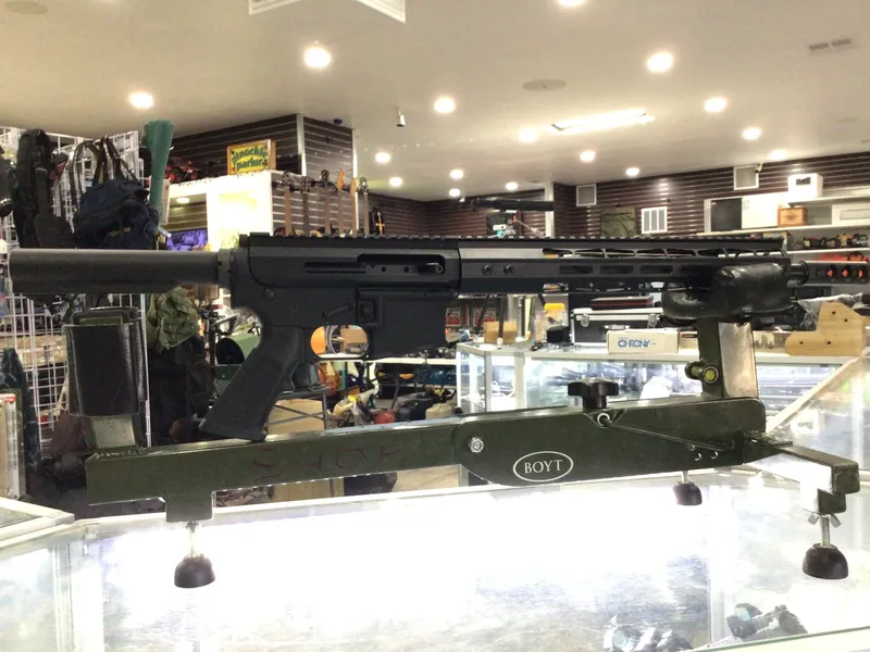 ANDERSON MANUFACTURING AM-15 (Used)