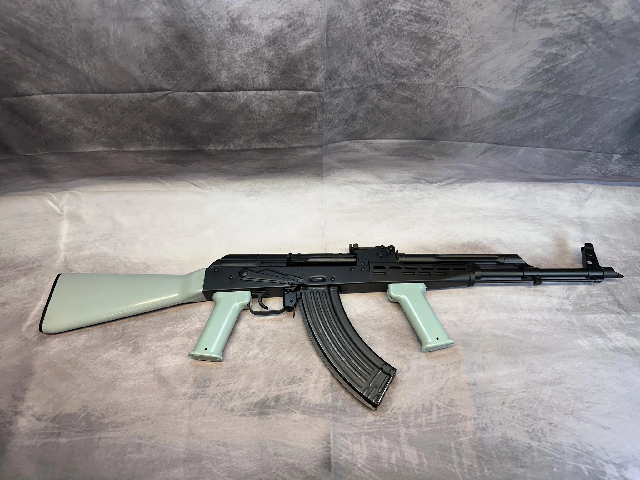 DESTRUCTIVE DEVICES INDUSTRIES (DDI) AK47 (Used)