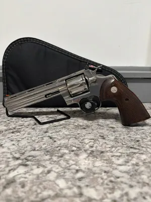 COLT PYTHON REVOLVER (Used)