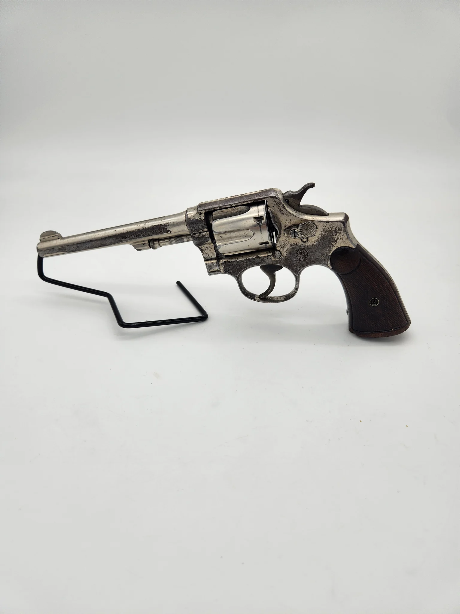 SMITH & WESSON 8298 (Used)
