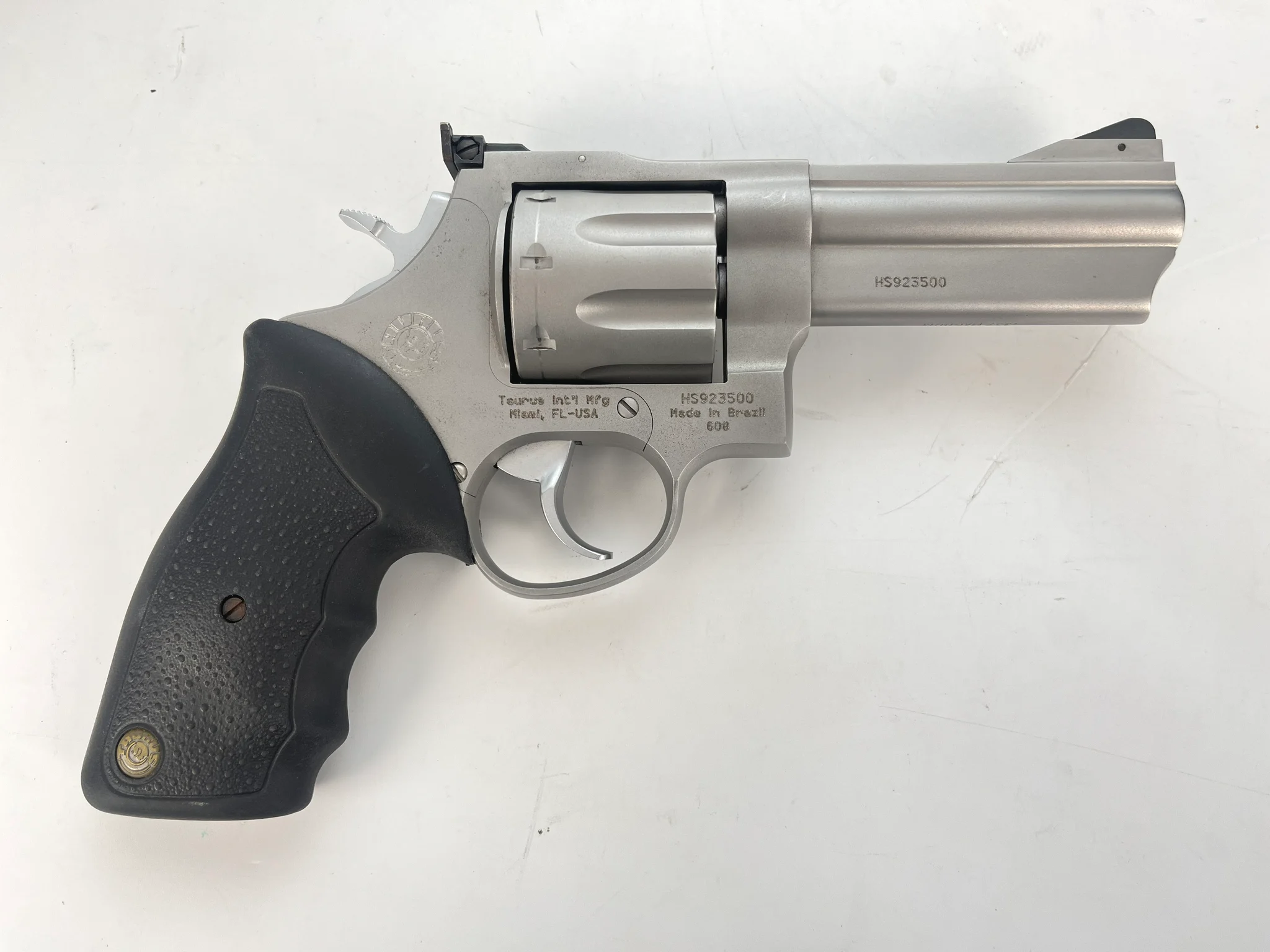 TAURUS 608 (Used)